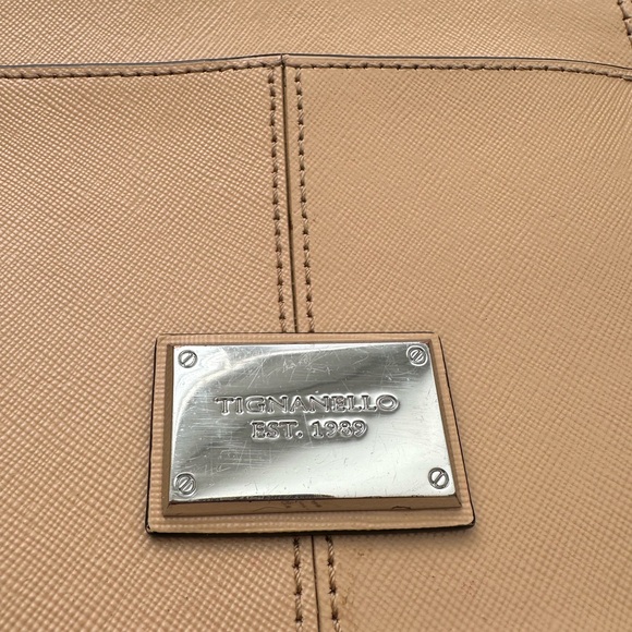 Tignanello Bella Belt Belt in Nude Coated Leather Crossbody Removable Strap - Picture 3 of 13